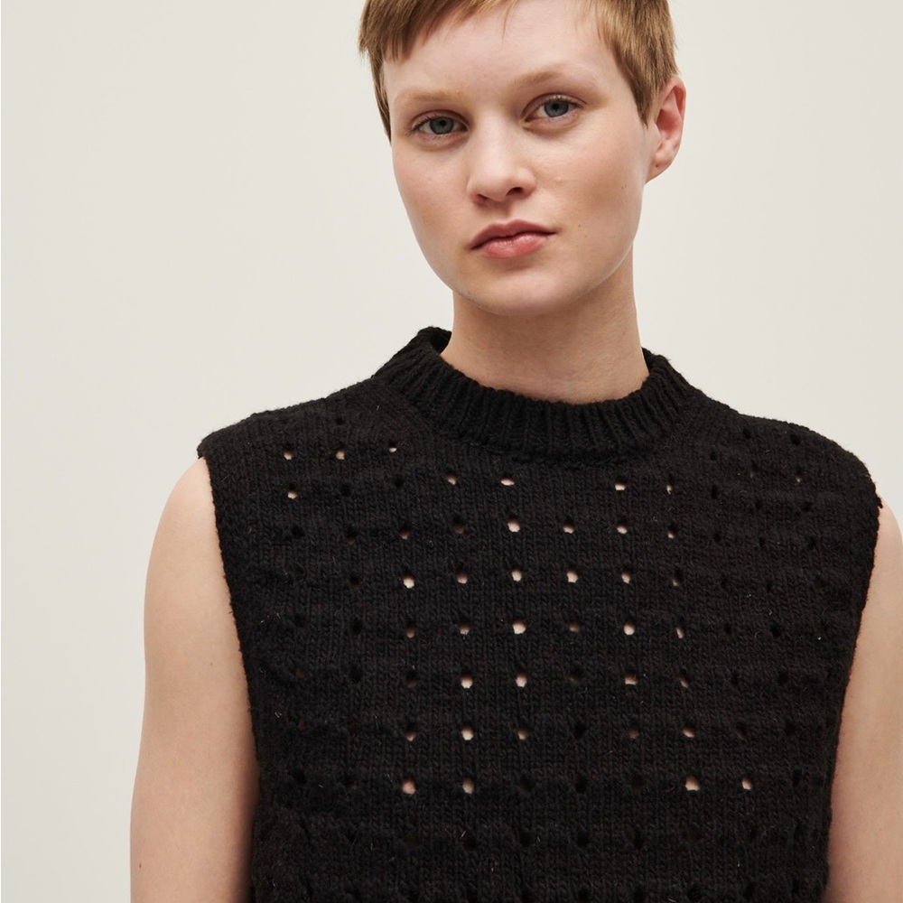 Babaa Black Sleeveless vest no 73